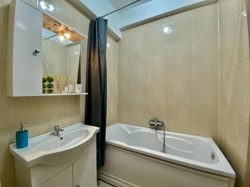 Maria Summer Apartaments Mamaia Exteriör bild